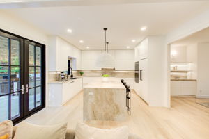 9 Kitchen A w Dining View