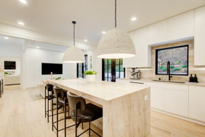 13 Kitchen E w Keeping Area + FLR View