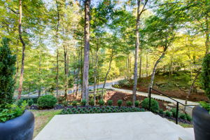 69 Exterior Front Porch w Yard View