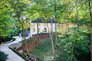 71 Aerial Exterior Front C w Driveway
