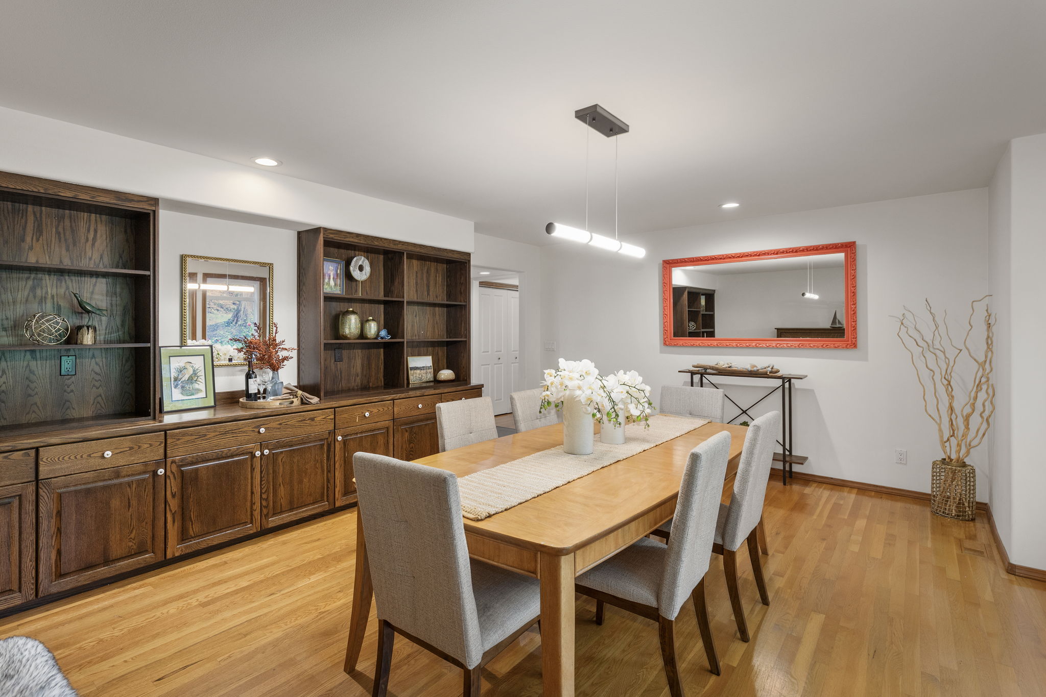 Another shot of HUGE dining...kitchen through doorway to left.