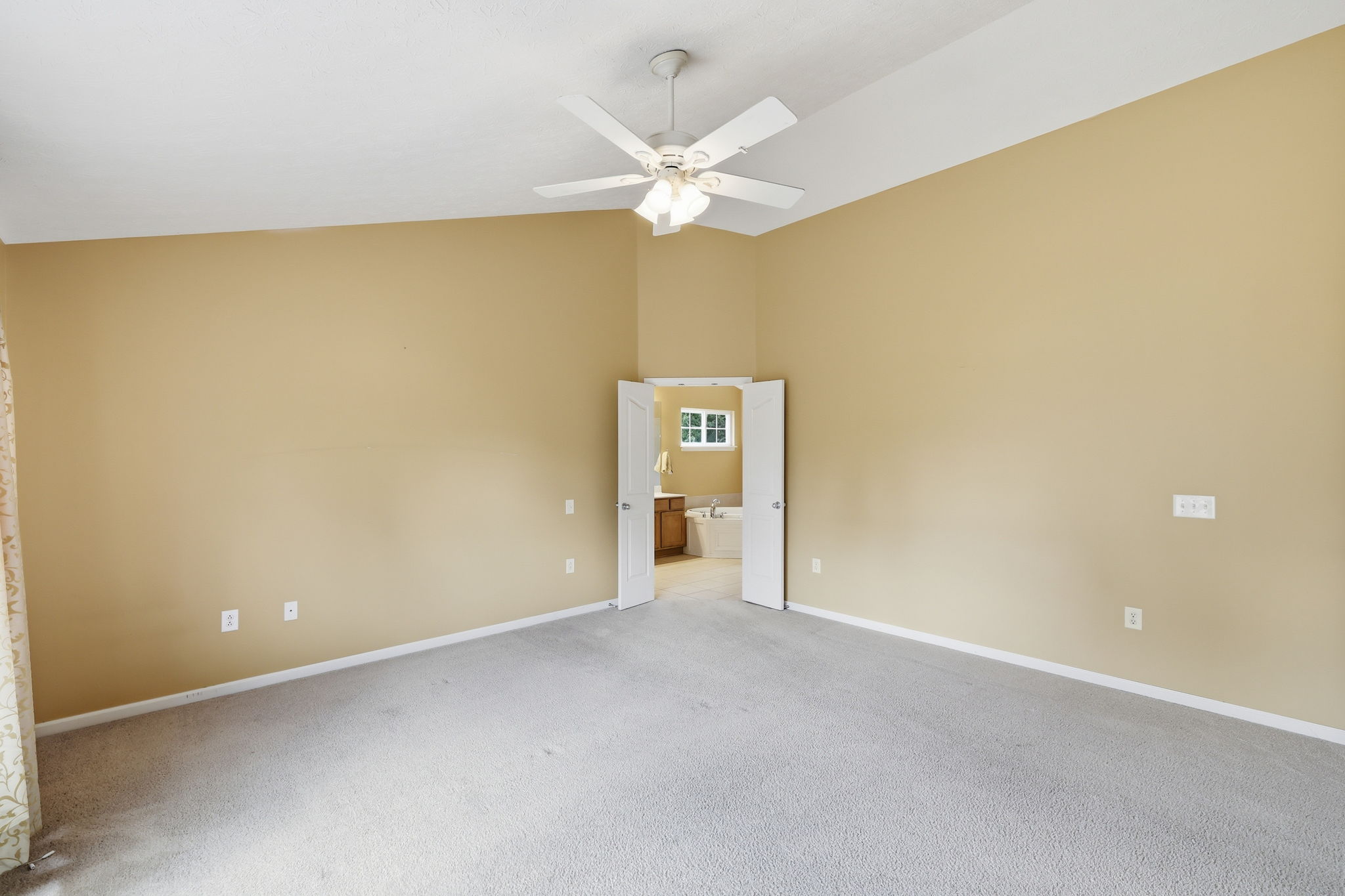 6092 Catlin Ln_025