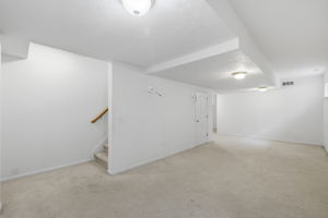 6092 Catlin Ln_038