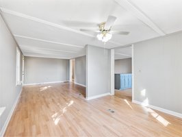 6092 Morrow Dr, Flowery Branch, GA 30542, USA Photo 16