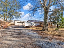 6092 Morrow Dr, Flowery Branch, GA 30542, USA Photo 2