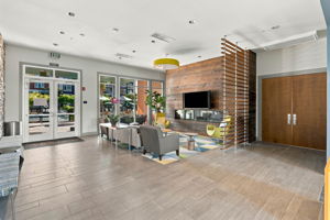 047_F8_6094 Charlotte Dr