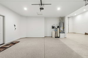  Photo 51