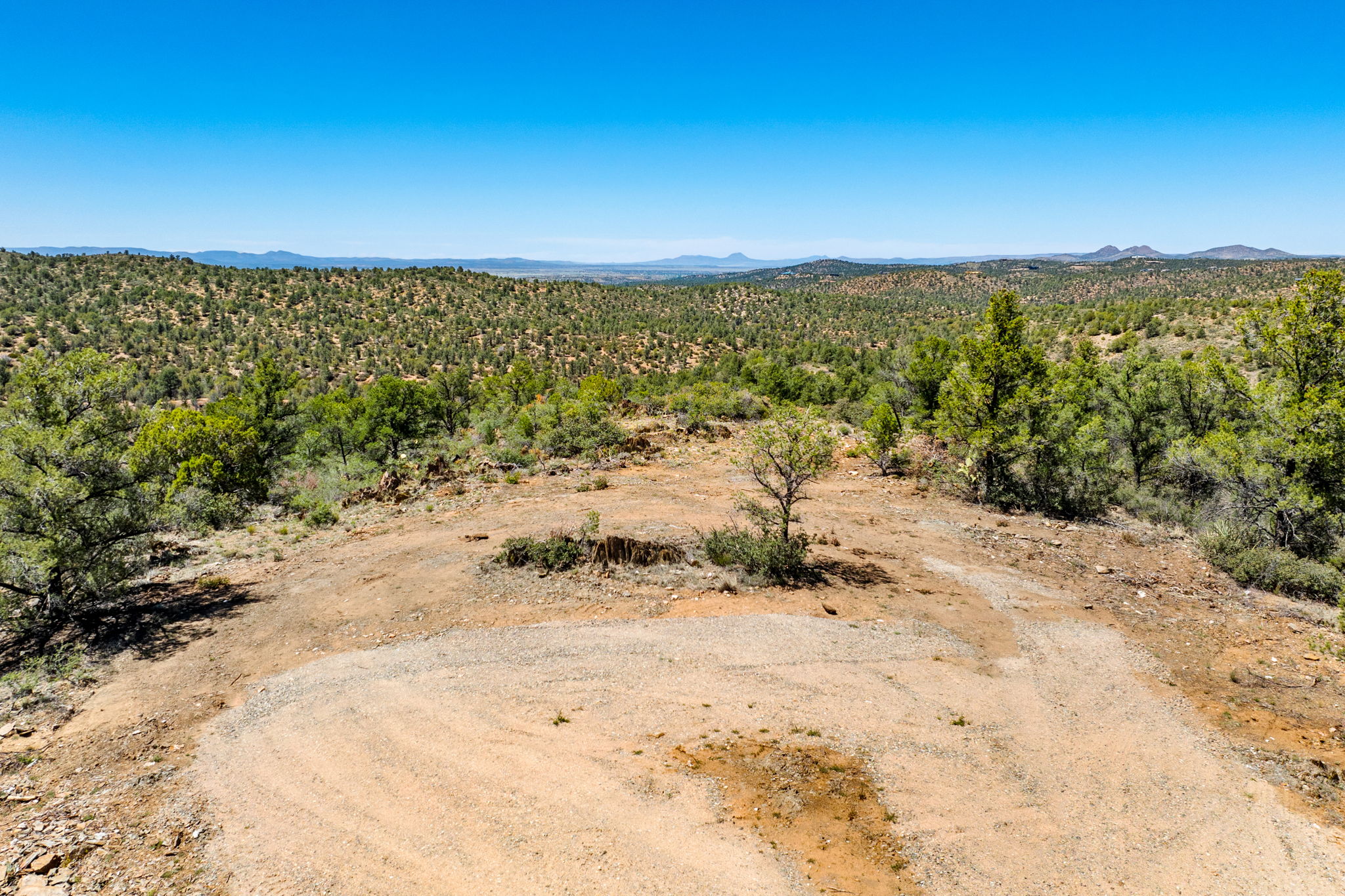Lot Photo (2)