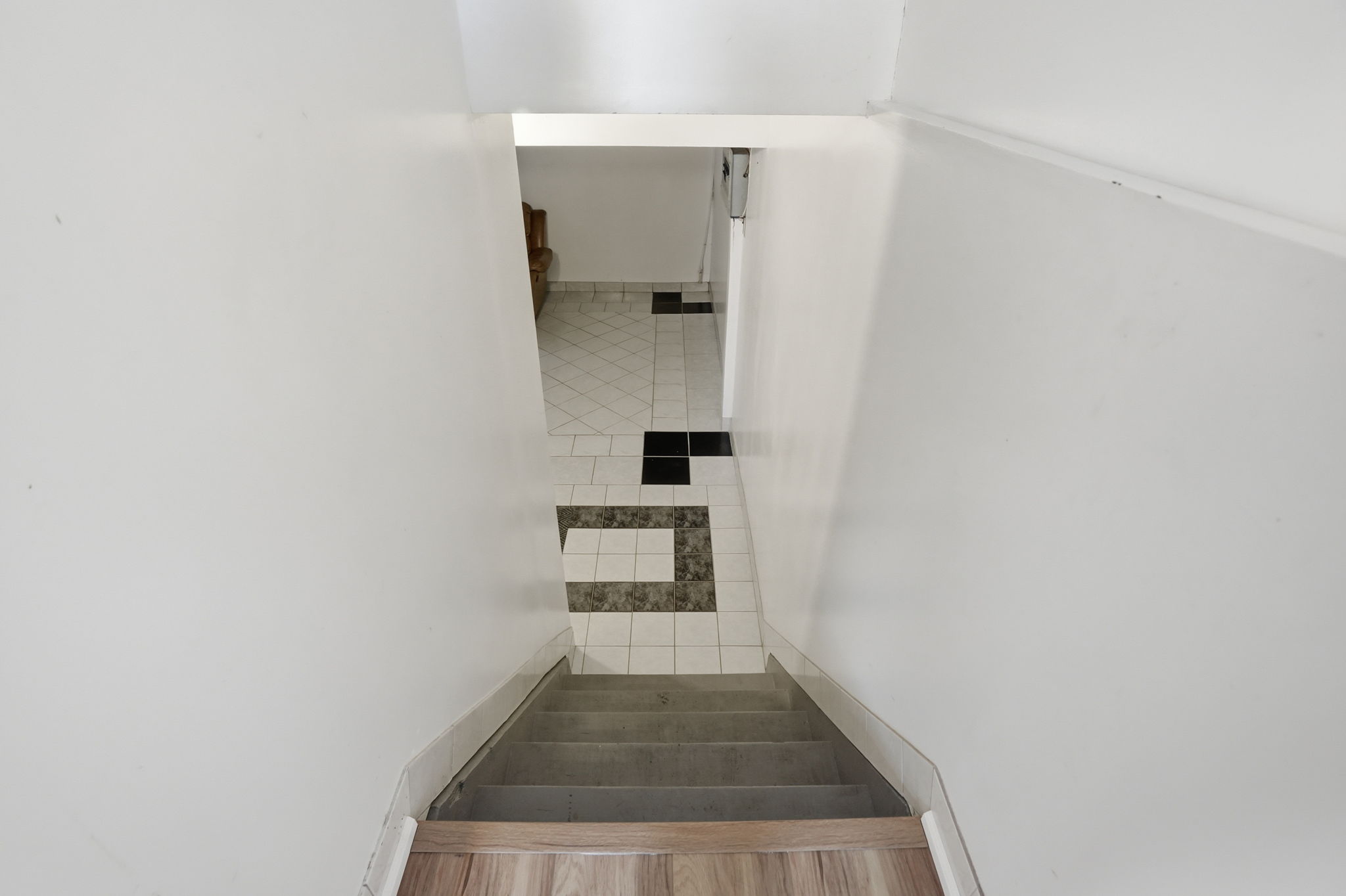  Photo 47