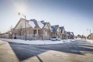 Bill Knowles St, Uxbridge, ON L9P, Canada Photo 2