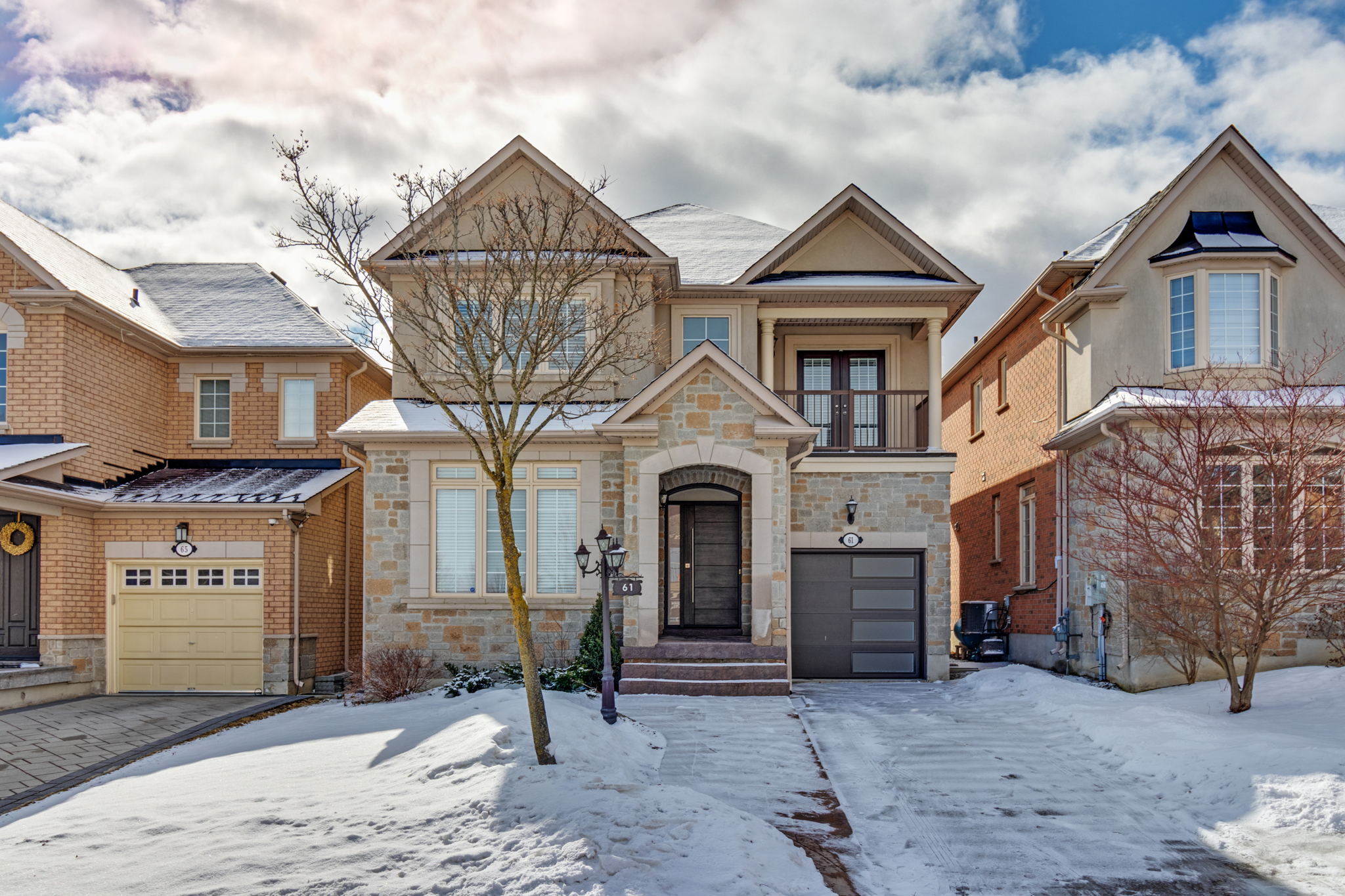 61 Cabernet Rd, Vaughan, ON L4J 8X7, Canada Photo 3