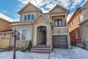 61 Cabernet Rd, Vaughan, ON L4J 8X7, Canada Photo 3