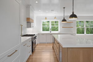  61 Harrison St, Sag Harbor, NY 11963, US Photo 20