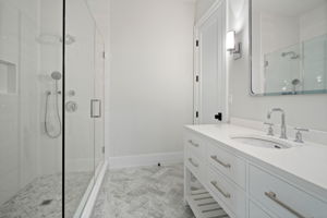  61 Harrison St, Sag Harbor, NY 11963, US Photo 28