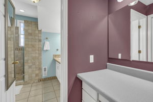  Photo 47