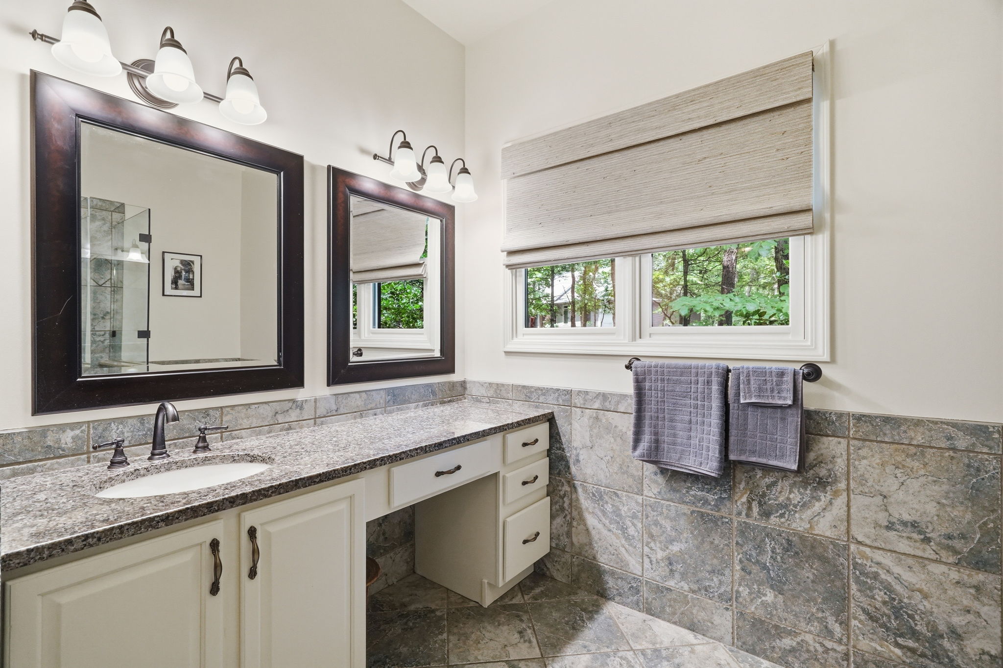 primary bathroom on main level