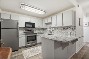 Great space for separate rental or family stay