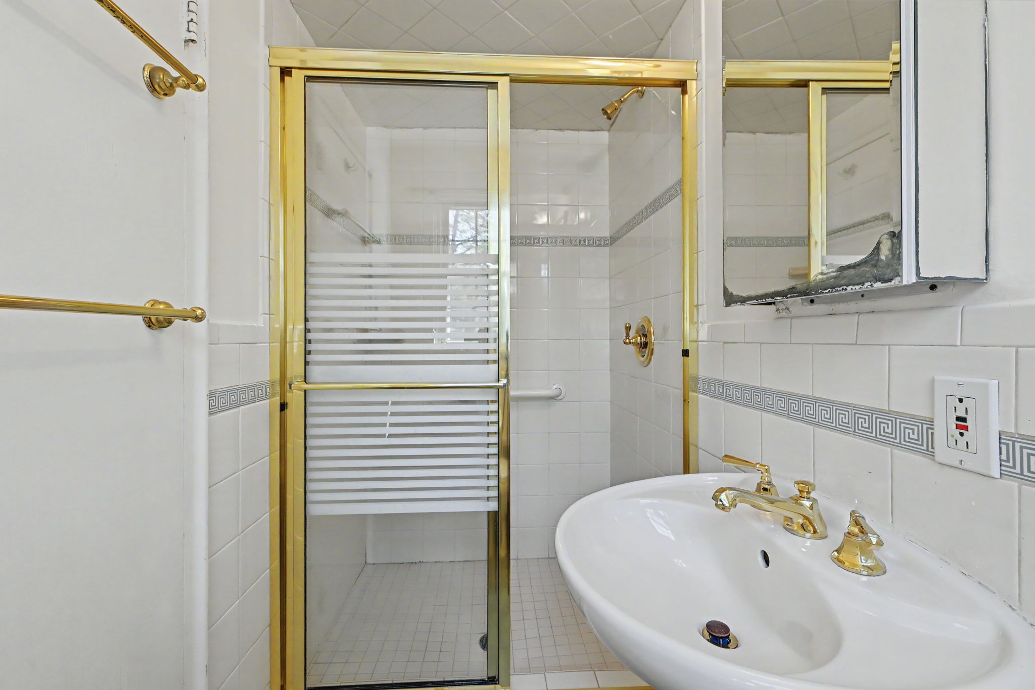 Primary Bath has tile floor