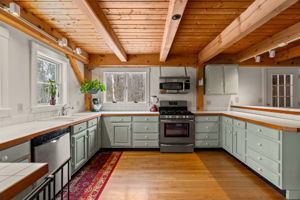 61 Russell Hill Rd, Brookline, NH 03033, USA Photo 22