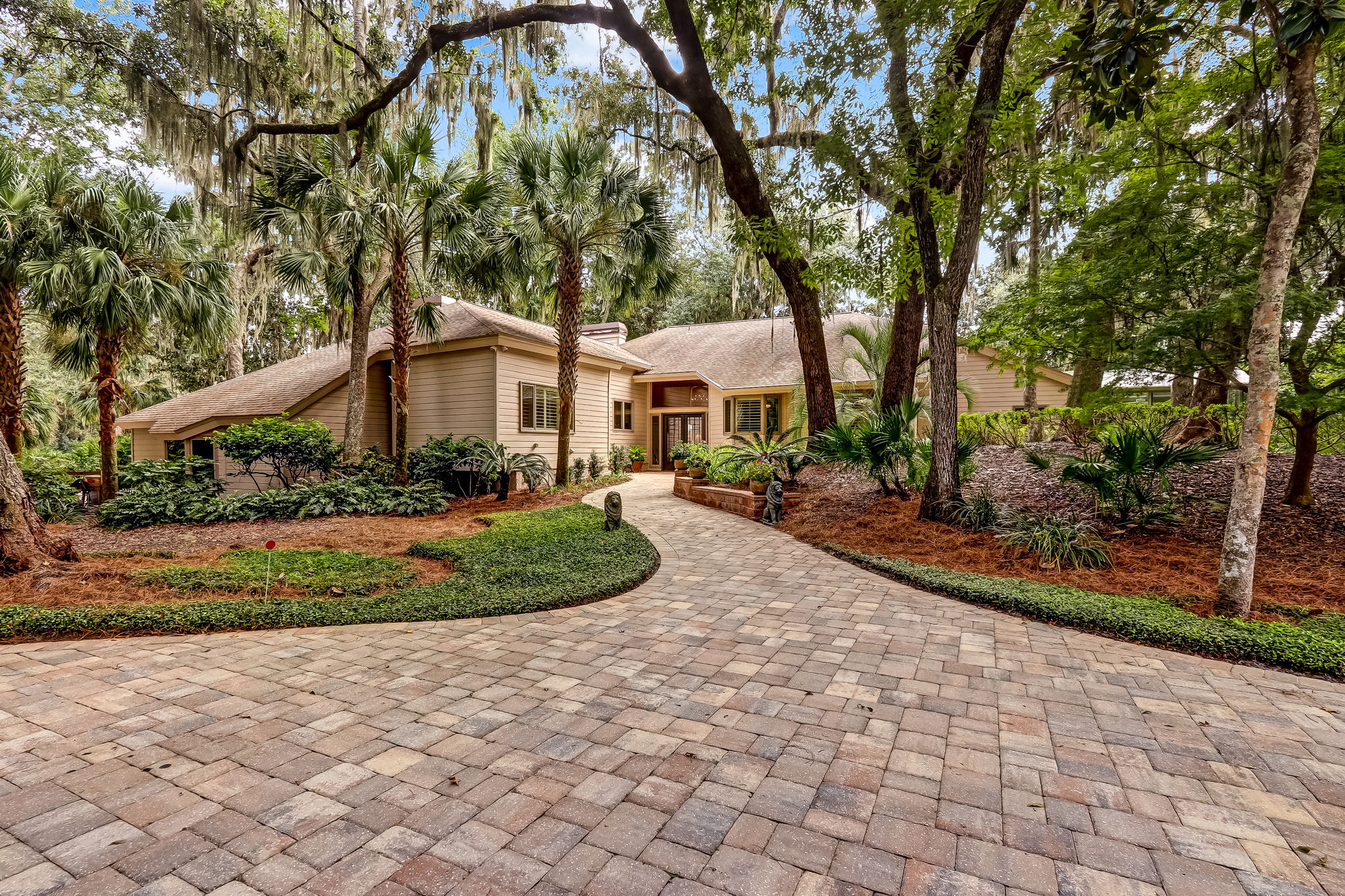 Welcome to 61 Sea Marsh Rd
