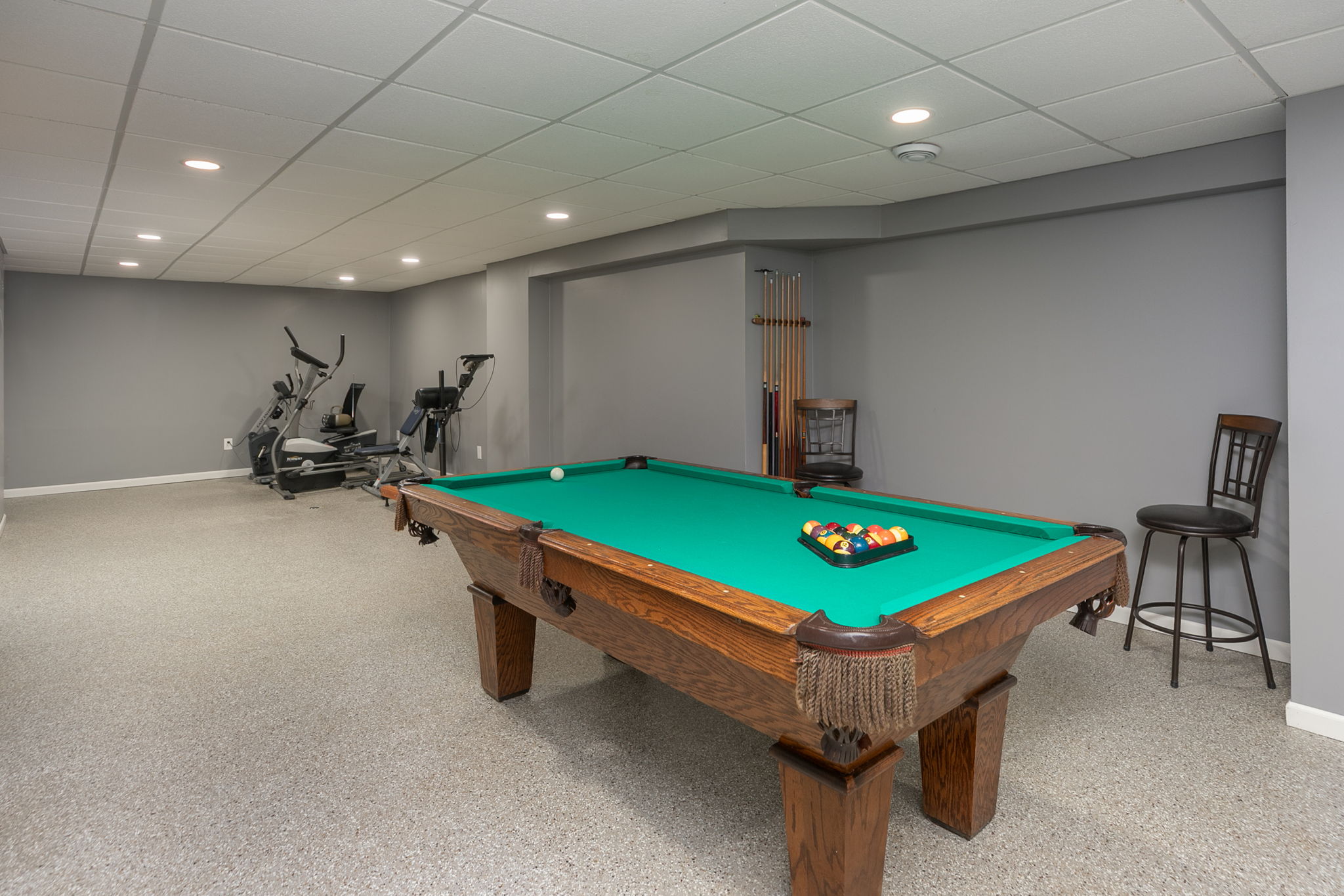 26-Family Room