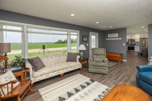 06-Living Room