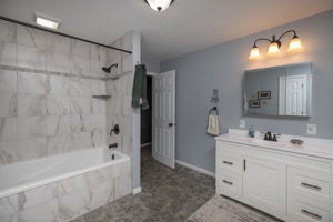 18-Bathroom