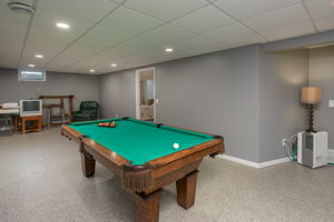 24-Family Room