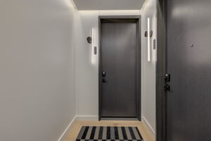  Photo 0