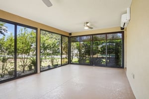 Espana St-S1203-039.jpg