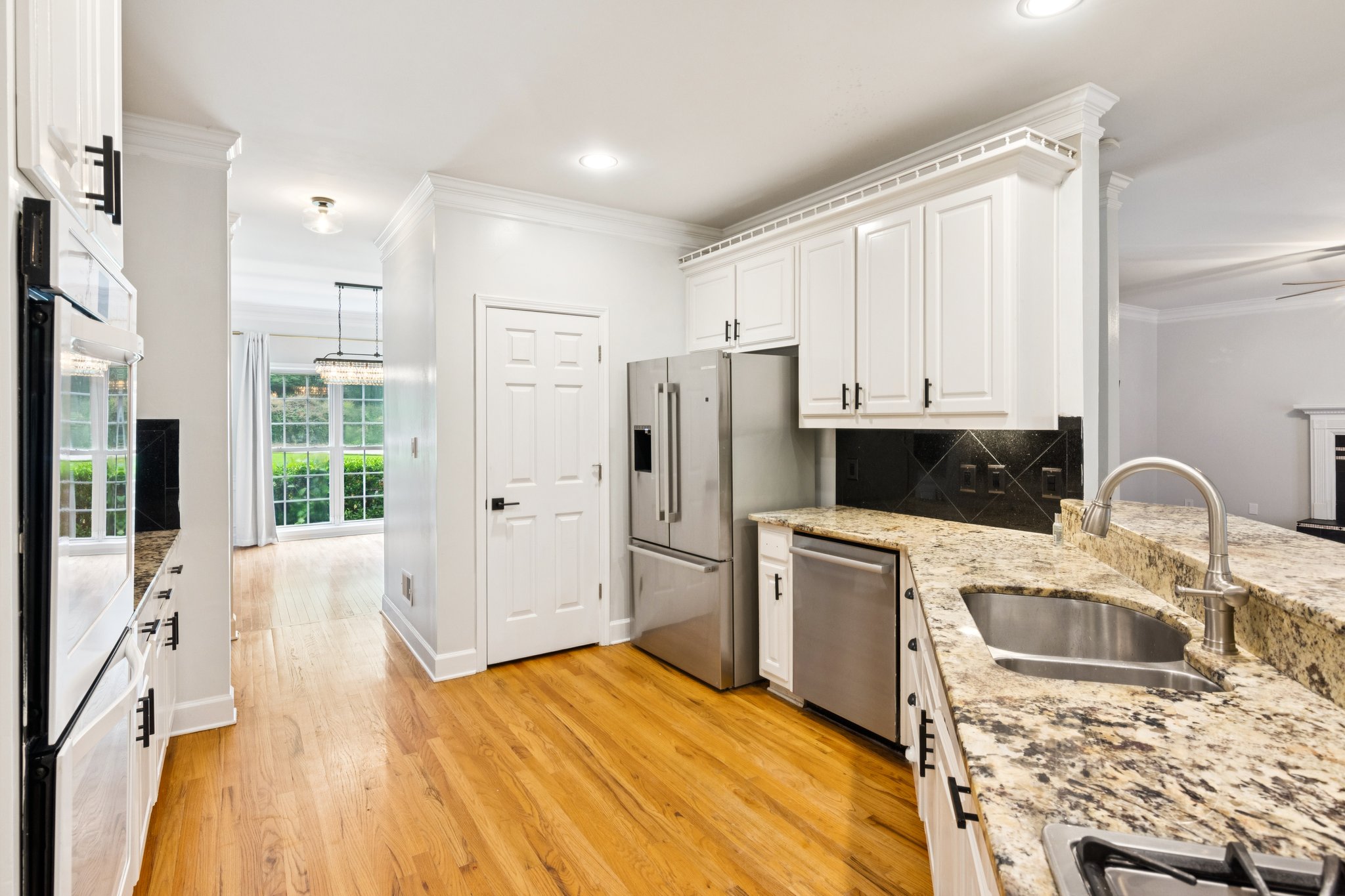 Local_Flavor_Films-610_Golden_Meadows_Ln_Suwanee_GA-131.jpg