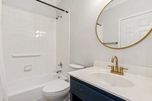 Local_Flavor_Films-610_Golden_Meadows_Ln_Suwanee_GA-226.jpg