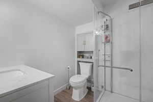  Photo 38