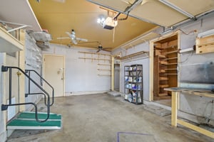Mogonye Ln-S1209-029.jpg