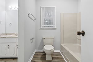  Photo 24