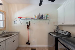 Photo 34