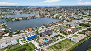 Aerial Front Exterior 5 - lot line