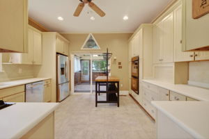 Bright Kitchen