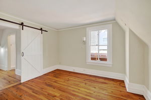3rd floor: bedroom