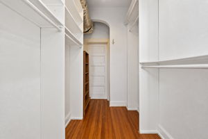 walk in closet