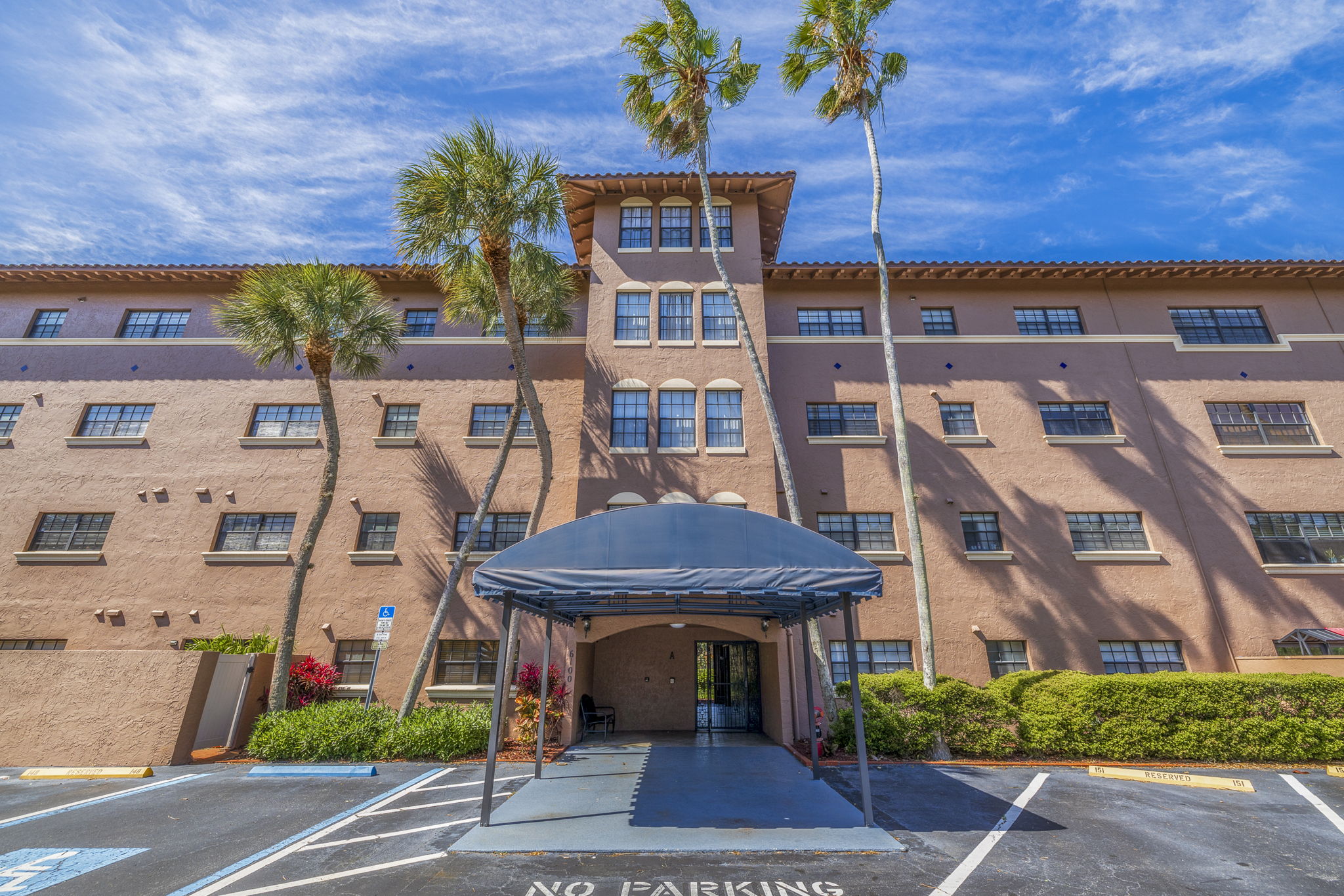 AB3_Golfview Condominiums Amenities-2