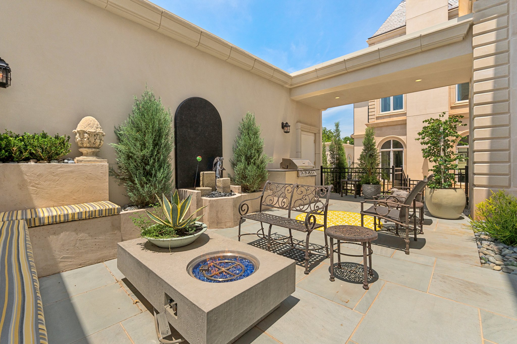 6100 NW Grand Blvd 6107_061.jpg