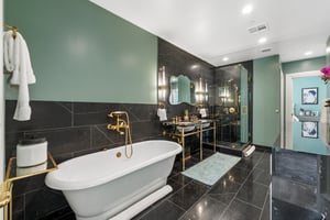 6100 NW Grand Blvd 6107_036.jpg