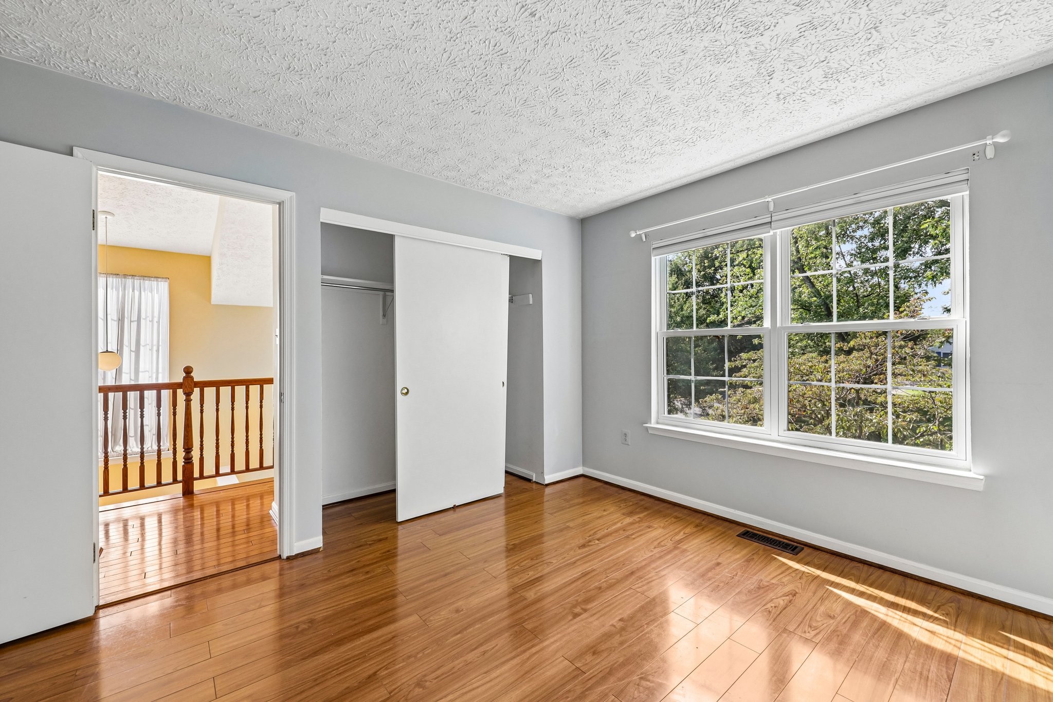 6100B Hoskins Hollow Cir-S1809-029.jpg