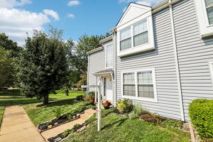 6100B Hoskins Hollow Cir-S1809-002.jpg