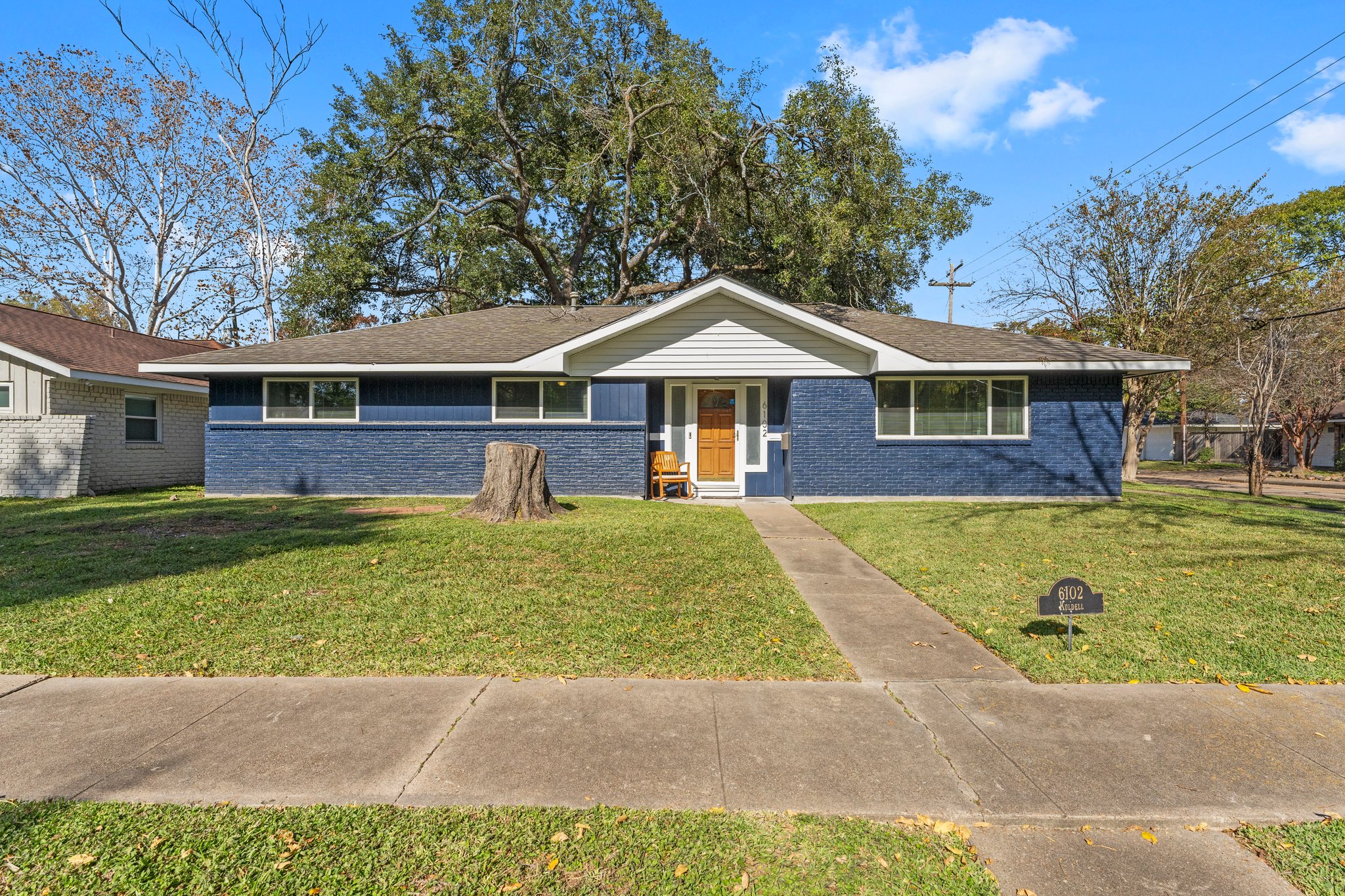  Photo 46