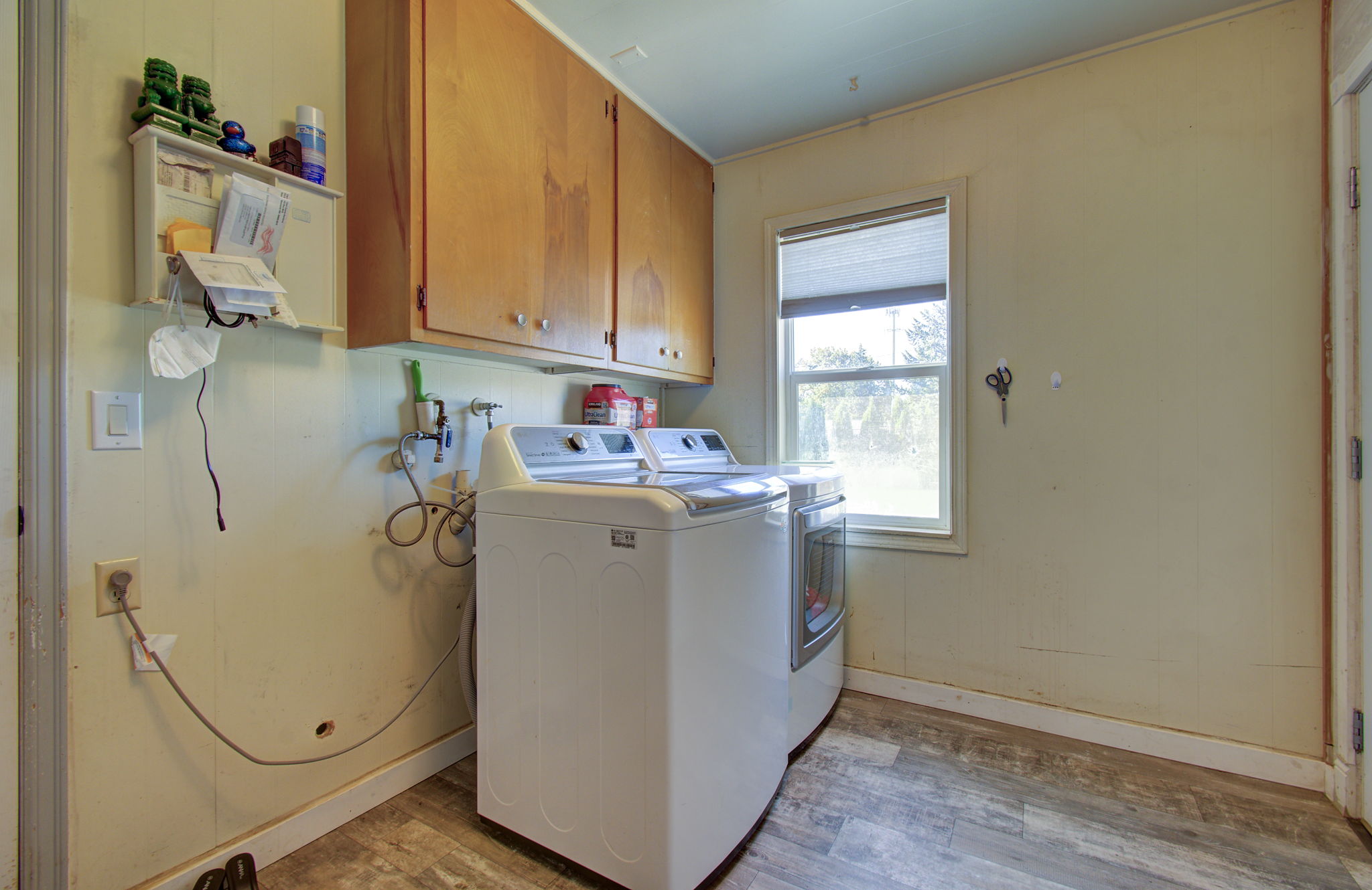 02 laundry room