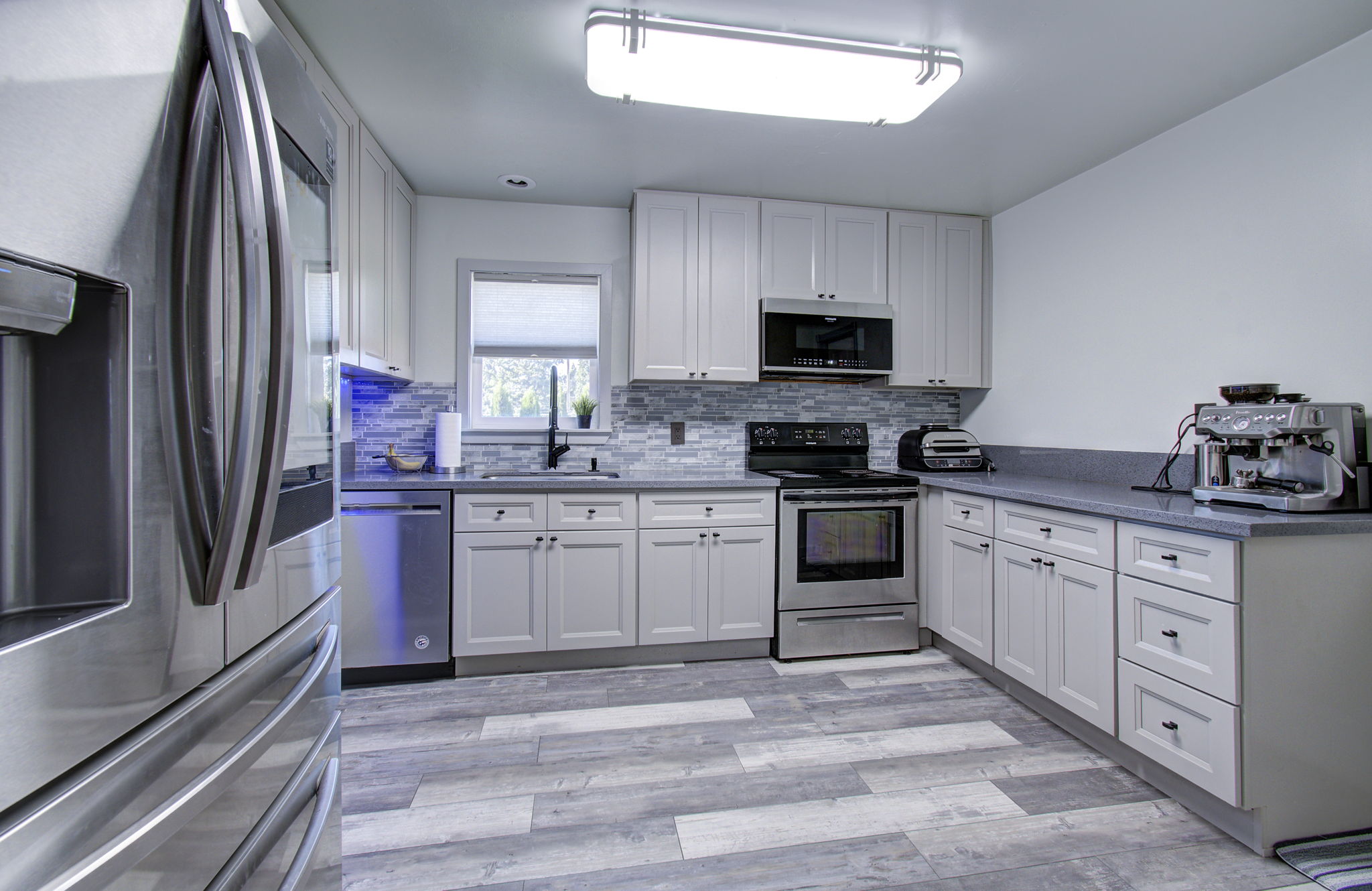 02 kitchen 2