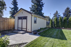 04 garden shed