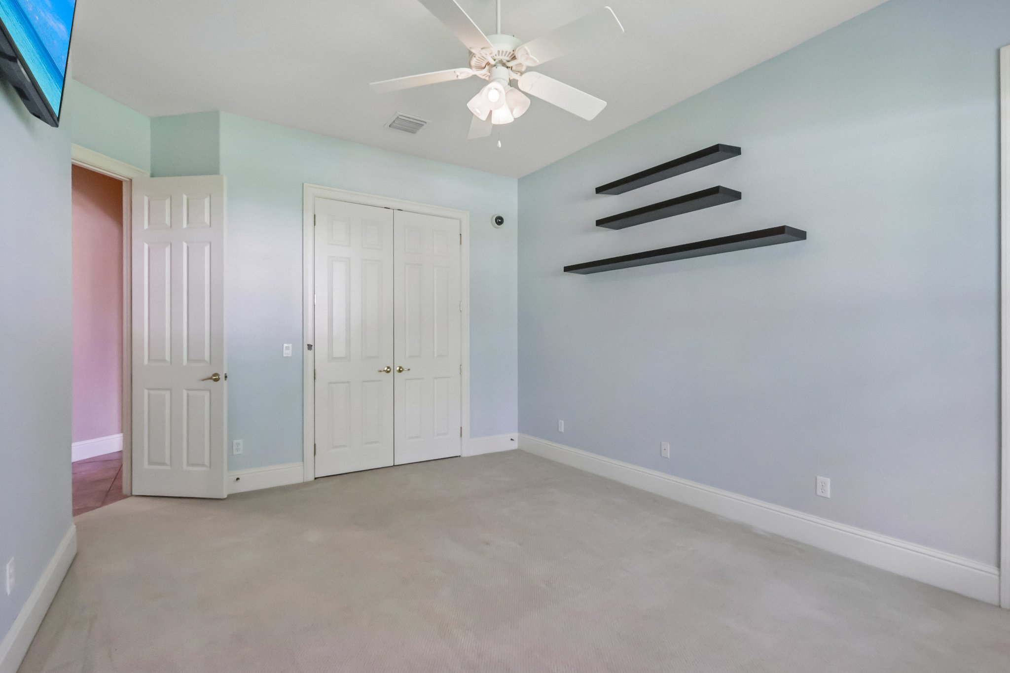 S Hampshire Ct-S1608-024r.jpg